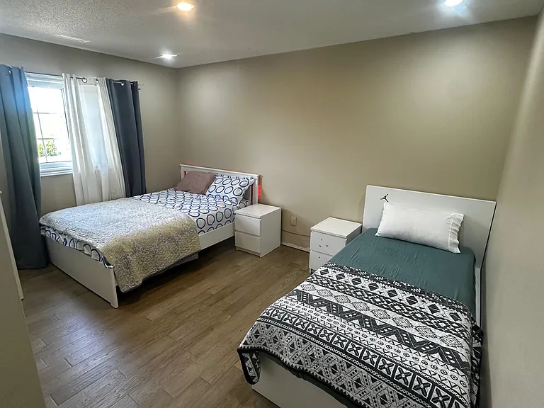326 Chandler Cres #UPPER — Photo 23