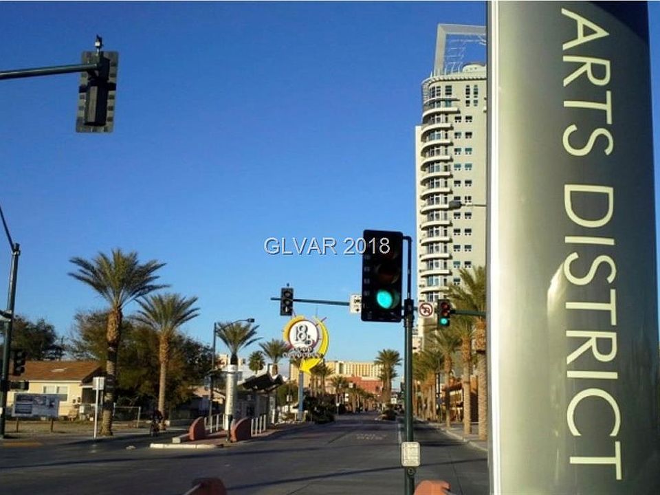2nd image of 903 S Casino Center Blvd