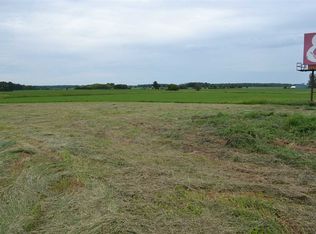 Black Oak School Rd, Oshkosh, WI 54902