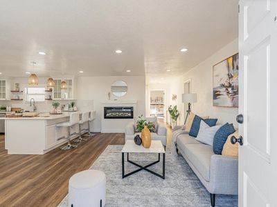 218 Edinburgh Ave, Monterey, CA, 93940