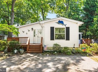 2 Anchor Way Dr, Berlin, MD 21811