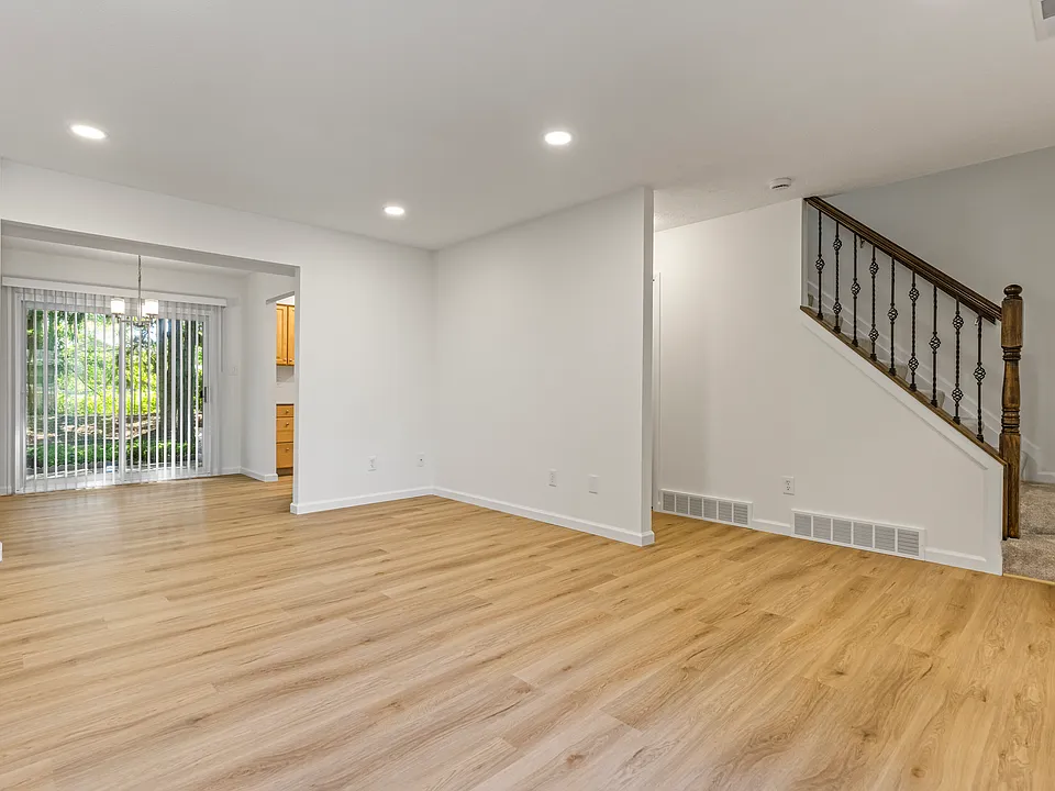 509 Forsythia Ln
