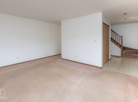 2nd image of 4518 Vista Dr