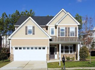 3141 Groveshire Dr, Raleigh, NC 27616