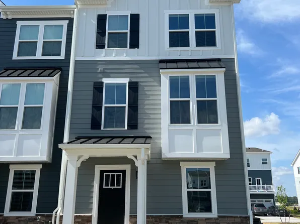 201 Oconner St, Moyock, NC 27958