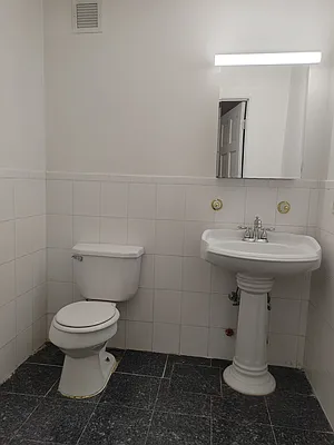 Rented by Brick Real Estate | media 22