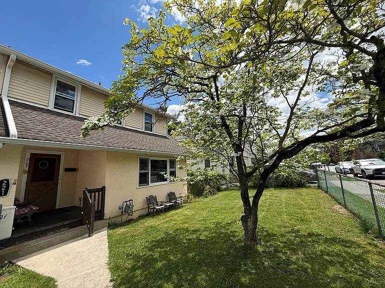 221 N Midland Ave #2 — Photo 12
