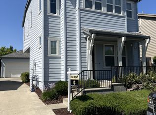 1013 Amber Ridge Ln, Vacaville, CA 95687