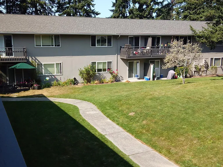 Alta Pointe — Photo 17