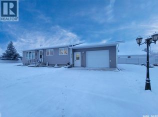 4920 Express Ave, Macklin, SK S0L 2C0