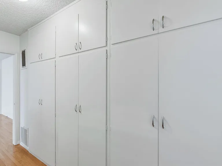 Montrose Residences — Photo 14