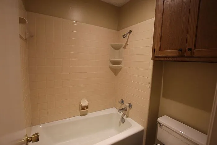 4508 Edinburgh Dr — Photo 24