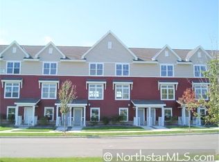 3116 Thoreau Rd, Chaska, MN 55318