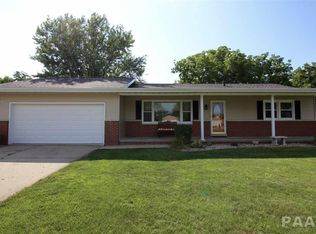 67 Bay Shore Dr, Lacon, IL 61540
