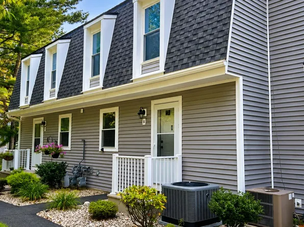 123 Brittany Farms Rd APT B, New Britain, CT 06053