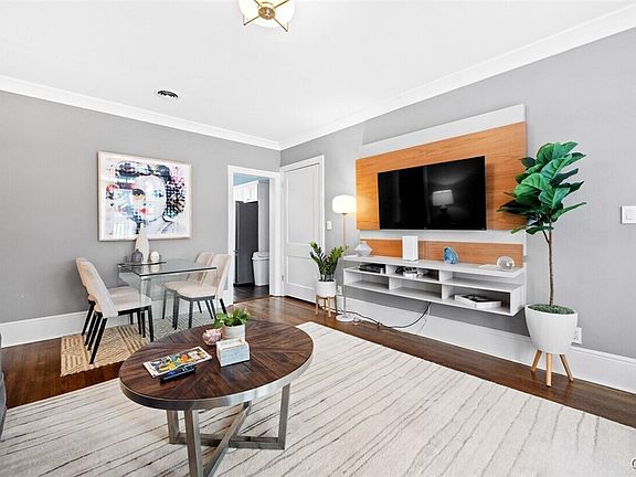 4th image of 109 Brookford Rd #11