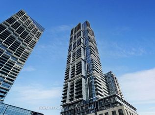 7890 Jane St #1901, Vaughan, ON L4K 4L8