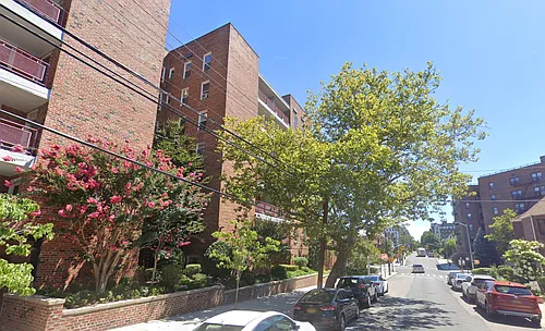 6767 Burns St #4U Photo 1