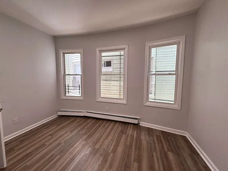 140 Johnson Ave #1 — Photo 6