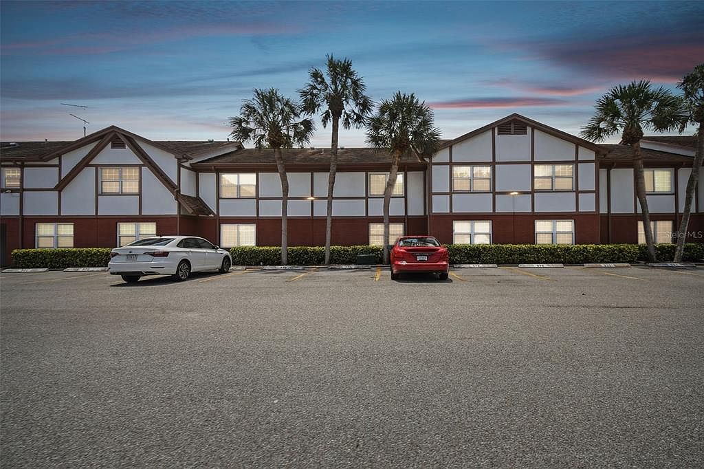 650 Pinellas Point Dr S APT 111, Saint Petersburg, FL 33705 Zillow