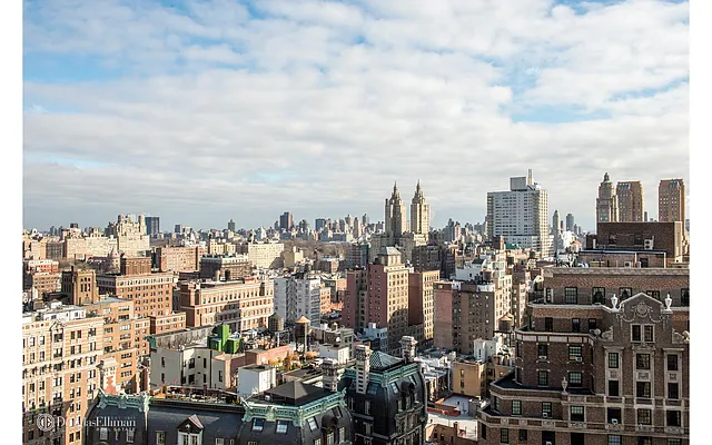 Sold by Douglas Elliman | media 29