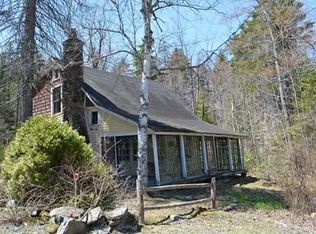 995 Plumb Rd, Becket, MA 01223