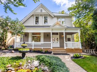 706 Waterloo St #2, London, ON N6A 3V9