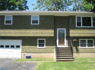 168 Old Post Rd, Edison, NJ 08817