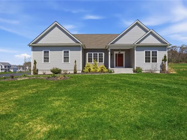 1291 Central Ave, Johnston, RI 02919