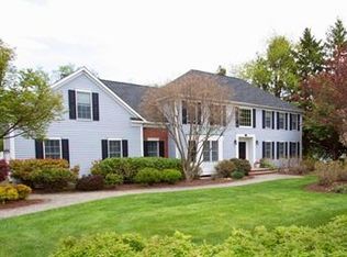 23 Ballantine Rd, Mendham, NJ 07945
