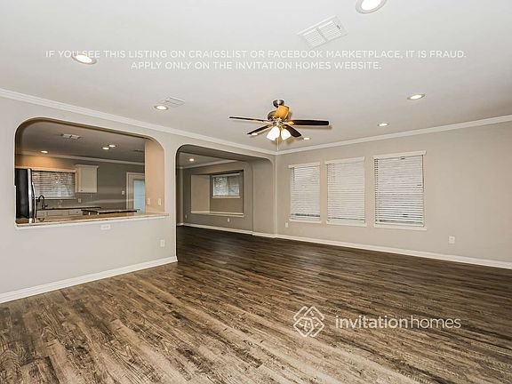 5th image of 704 Gibson St