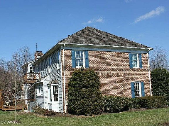 2nd image of 10201 Woodvale Pond Dr