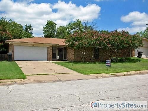 2nd image of 1706 Downhill Dr