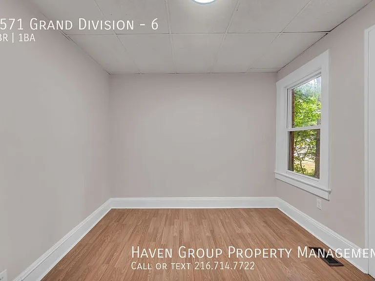 9571 Grand Division Ave #6 — Photo 16