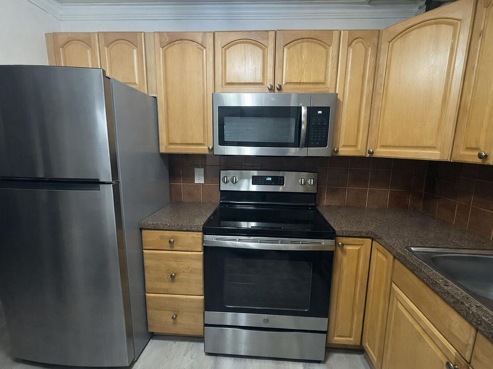 1st image of 259 S Cypress Road #506