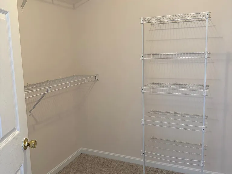 144 Keating Cir — Photo 22