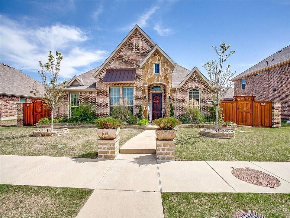 1st image of 1349 White Water Ln