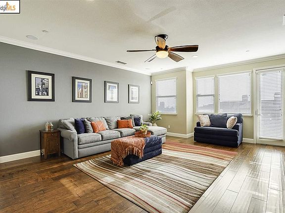 3rd image of 6284 Rocky Point Ct
