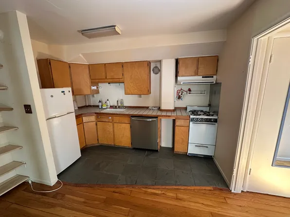 1122 Euclid Ave #1, Berkeley, CA 94708
