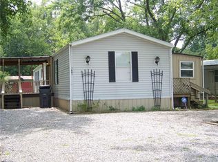 1681 Big Pine Dr, North Vernon, IN 47265