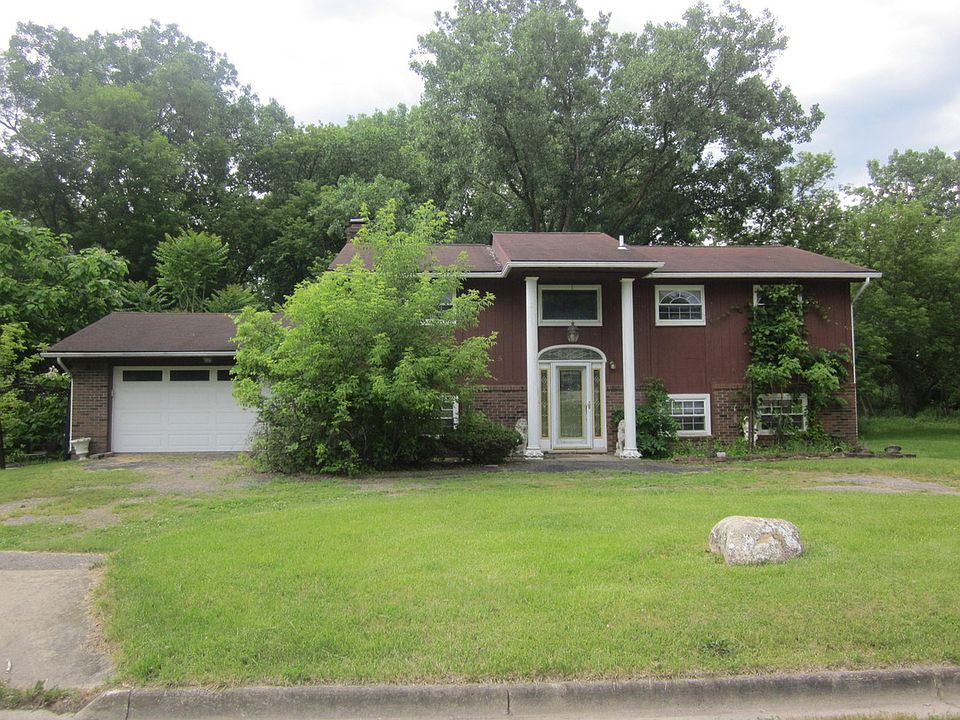 1st image of 315 Fern Ave