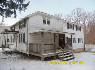 6886 W Lake Rd, Fairview, PA 16415