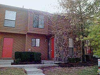 1st image of 4927 Columbia Cir