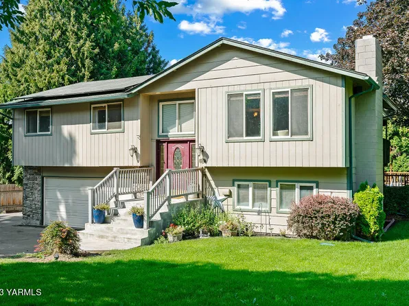 70 Cedar Hill Dr, Yakima, WA 98908