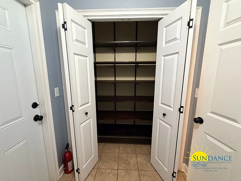 2705 Apple Blossom Ct — Photo 32