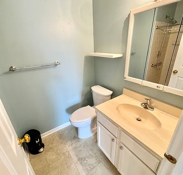 9352 Castle York Ct #7 — Photo 13