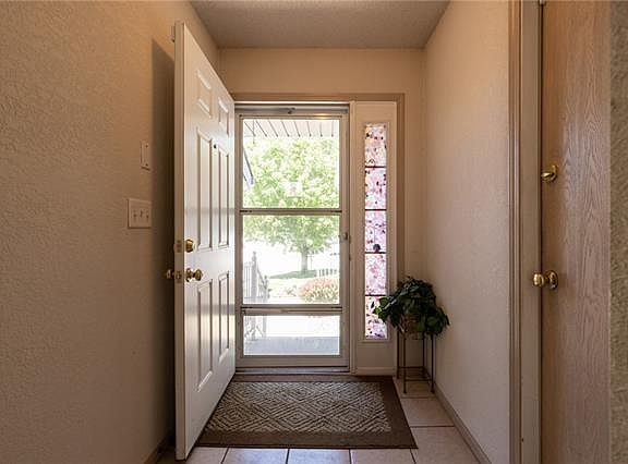 4th image of 10665 E 46th Ter