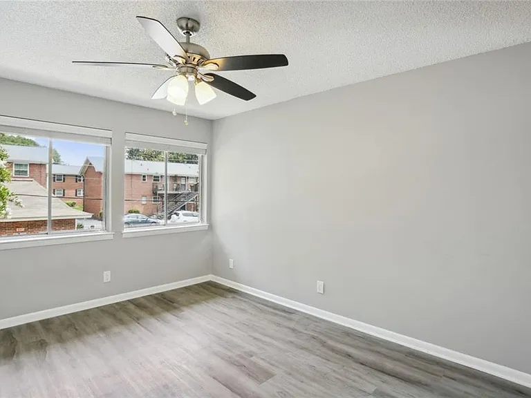 4266 Roswell Rd NE #G4 — Photo 11