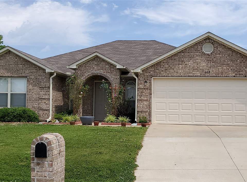 2nd image of 115 Emma Dr