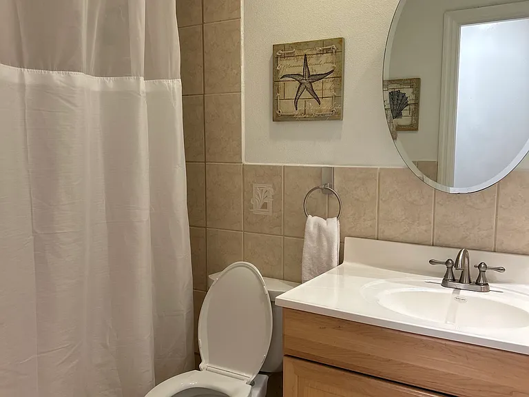 1007 Comanche St — Photo 22
